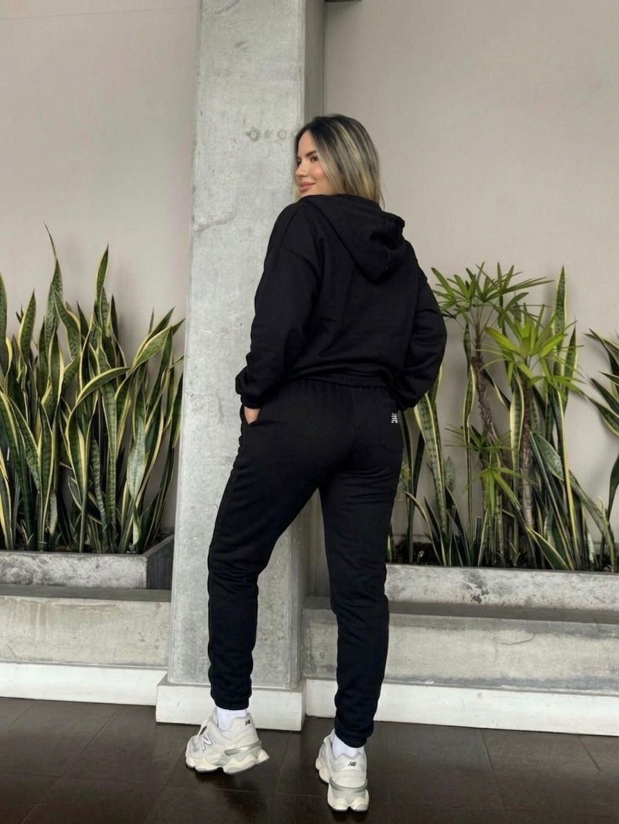Conjunto deportivo para mujer
