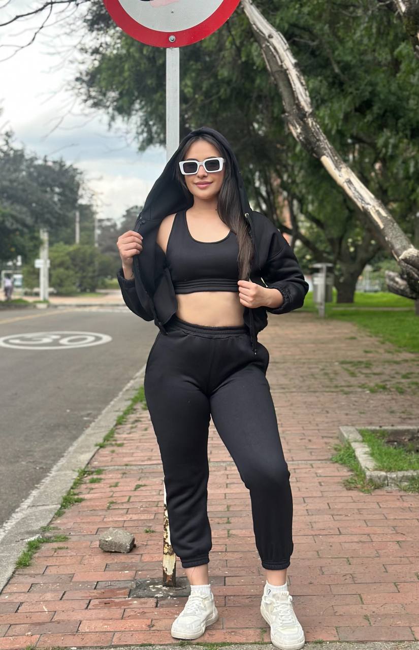 Conjunto deportivo para mujer